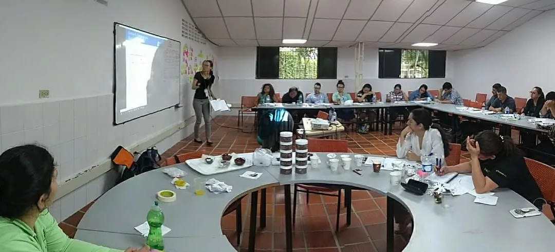 Talleres Expertos SEN: Saboreando Cacao Colombiano